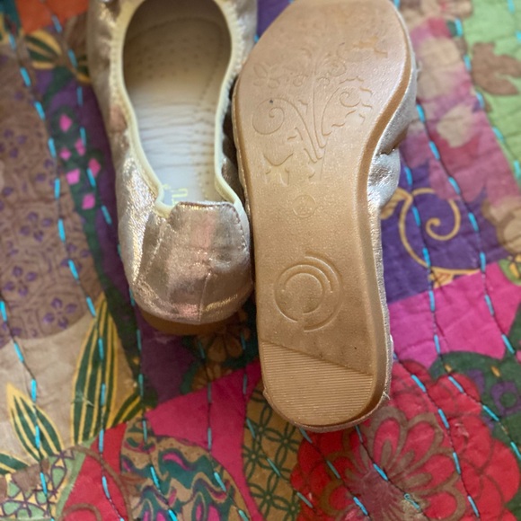 Gold Embellished Women's Flats - Picture 6 of 12